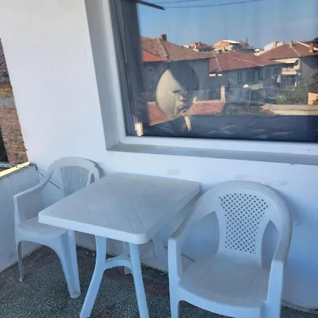 стоянови Апартаменты *