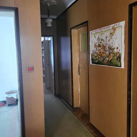 стоянови דירה פרימורסקו